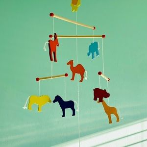 Goki animal safari wooden crib mobile